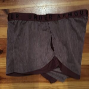 Under armour size large